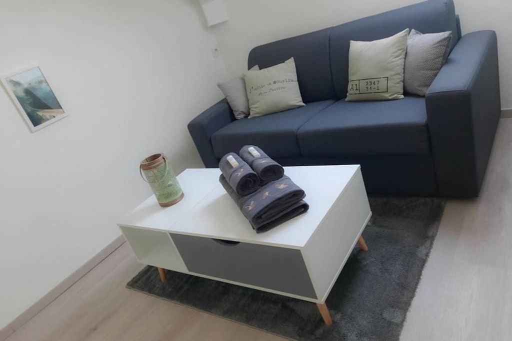 Appartamento Le Cosy Sens Esterno foto